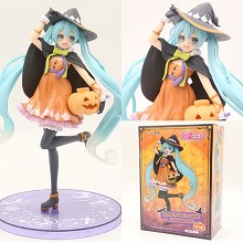 Pumpkin Hatsune Miku figure