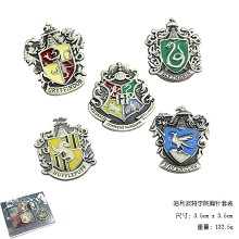 Harry Potter pins a set
