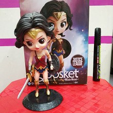  Qposket Wonder Woman figure 