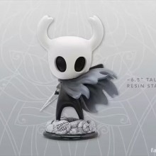 Hollow Knight game figure