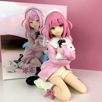 16cm Younger Girlfriend Sitting Action Figure